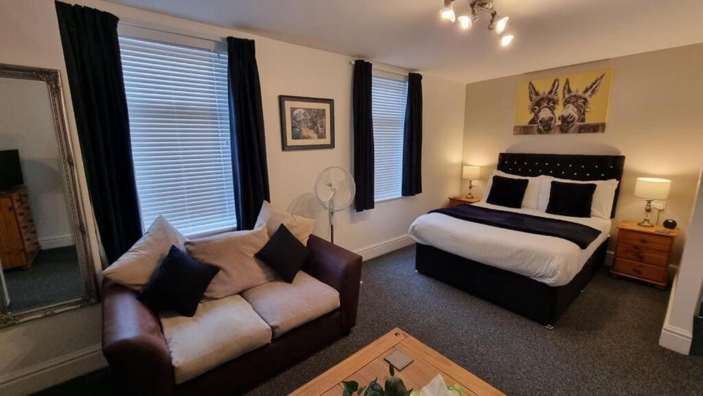 Q - Accommodation Blackpool Luaran gambar
