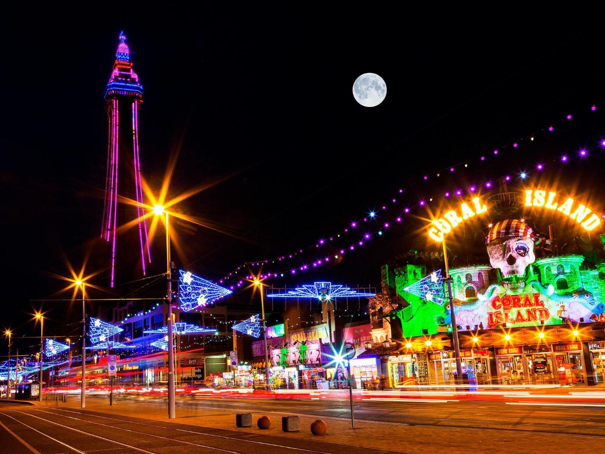 Q - Accommodation Blackpool Luaran gambar
